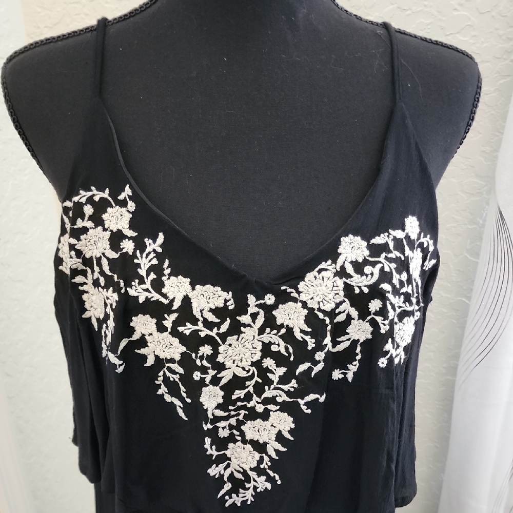 Black Maxi Dress with Floral Detail - Picture 7 of 17